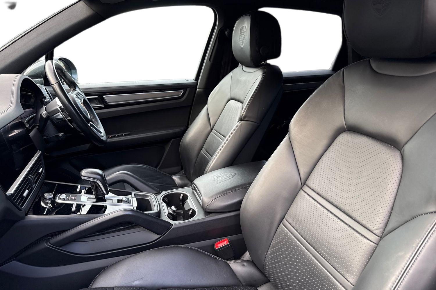 Used Porsche Cayenne 2020 for sale - 76535279: Photo 11