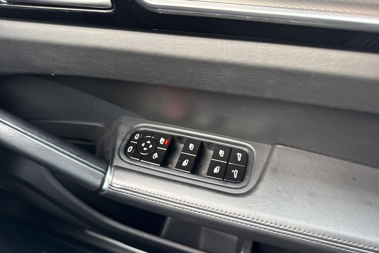 Used Porsche Cayenne 2020 for sale - 76535279: Photo 17