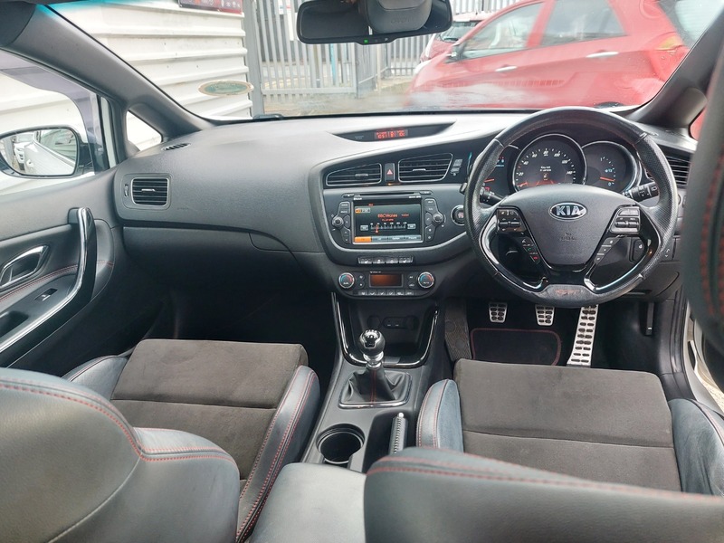 Used Kia Pro Ceed 2015 for sale - 76536319: Photo 11