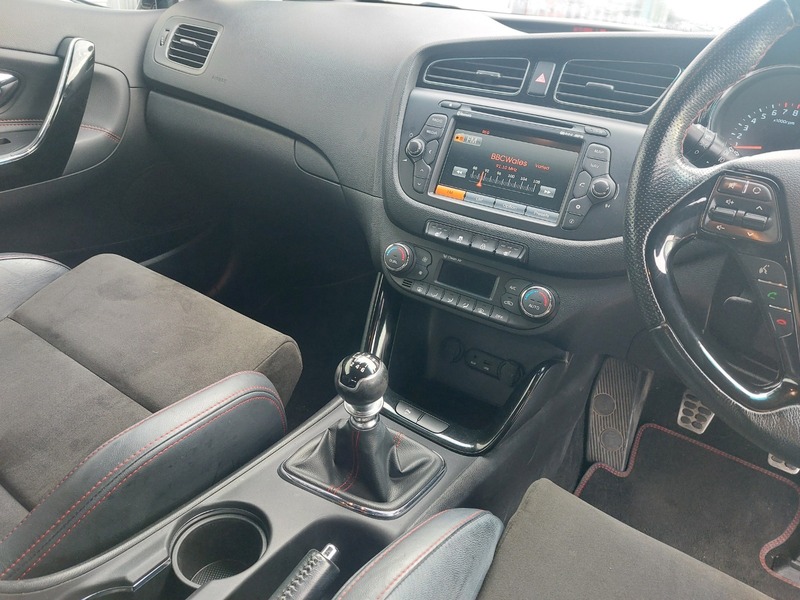 Used Kia Pro Ceed 2015 for sale - 76536319: Photo 16