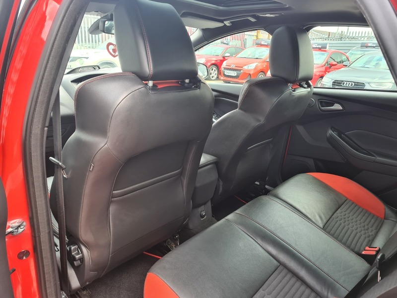 Used Ford Focus 2012 for sale - 77880723: Photo 16