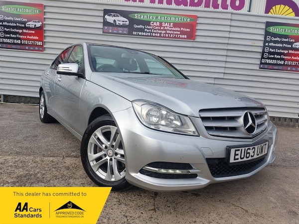 Used Mercedes-Benz C Class 2014 for sale - 76211007: Photo 1
