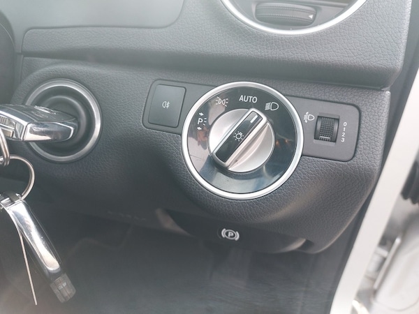 Used Mercedes-Benz C Class 2014 for sale - 76211007: Photo 29