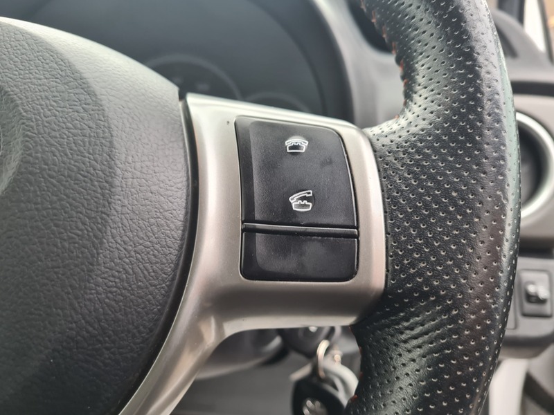 Used Toyota Yaris 2013 for sale - 78004084: Photo 19