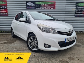 Used Toyota Yaris 2013 for sale - 78004084: Photo