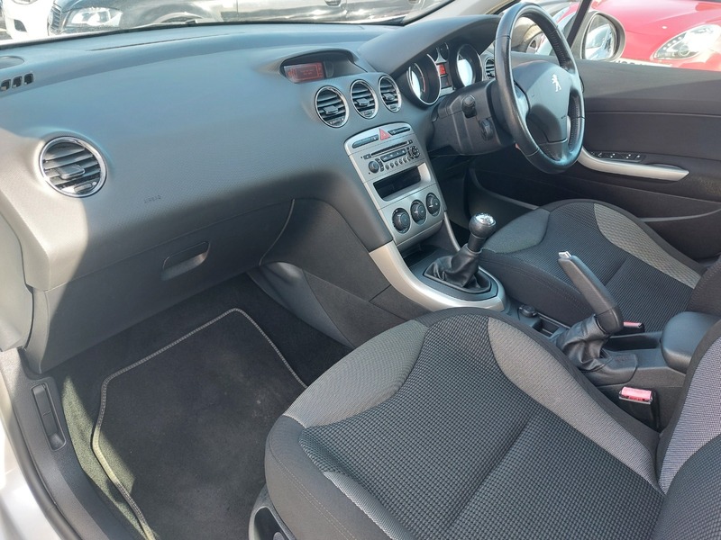 Used Peugeot 308 2012 for sale - 78154676: Photo 12