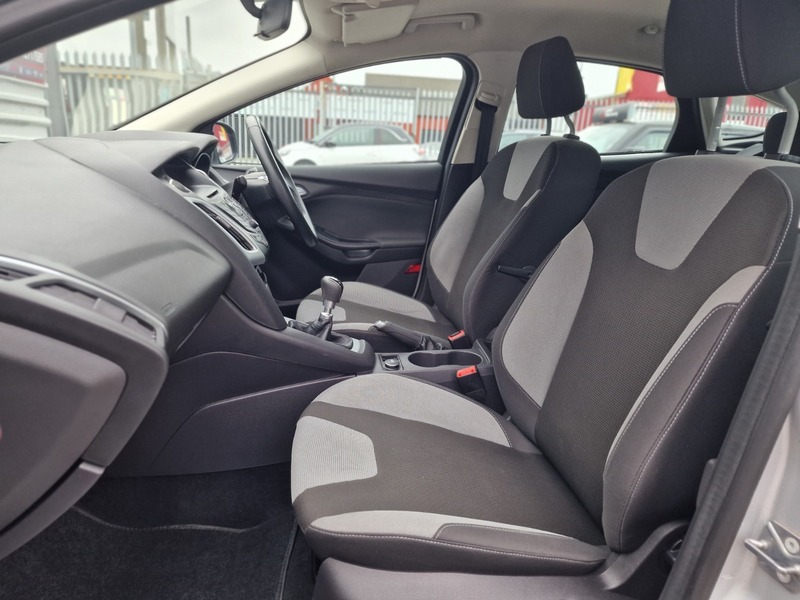 Used Ford Focus 2012 for sale - 77049159: Photo 29