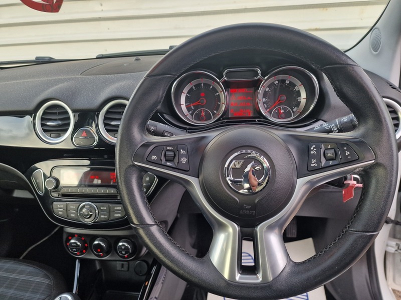 Used Vauxhall ADAM 2015 for sale - 77020510: Photo 11