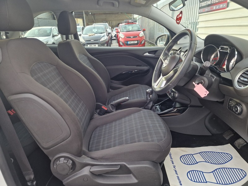 Used Vauxhall ADAM 2015 for sale - 77020510: Photo 16
