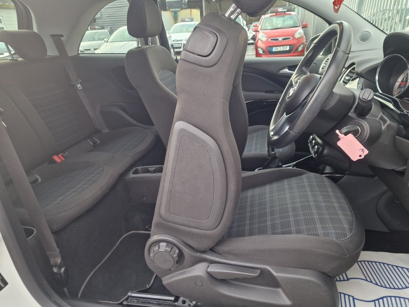 Used Vauxhall ADAM 2015 for sale - 77020510: Photo 17