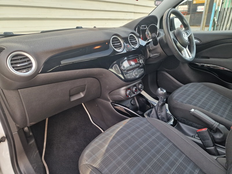 Used Vauxhall ADAM 2015 for sale - 77020510: Photo 22