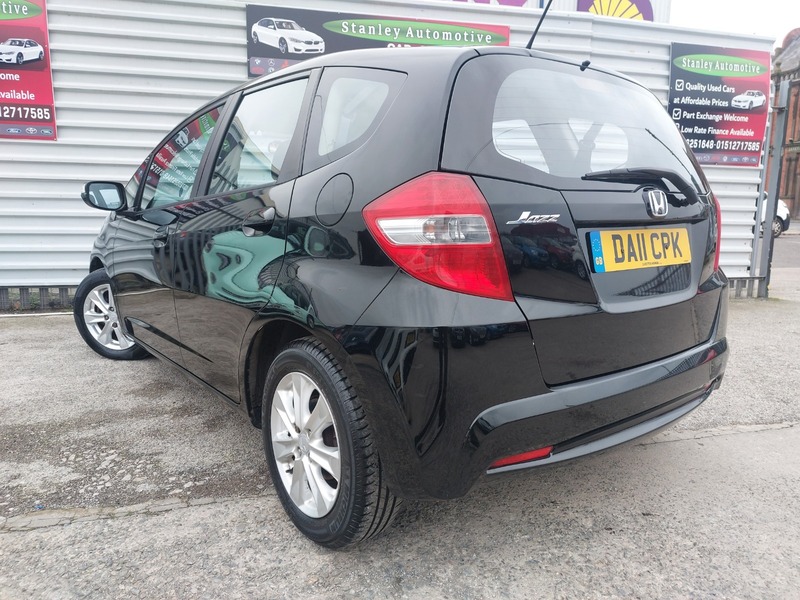 Used Honda Jazz 2011 for sale - 77328839: Photo 4