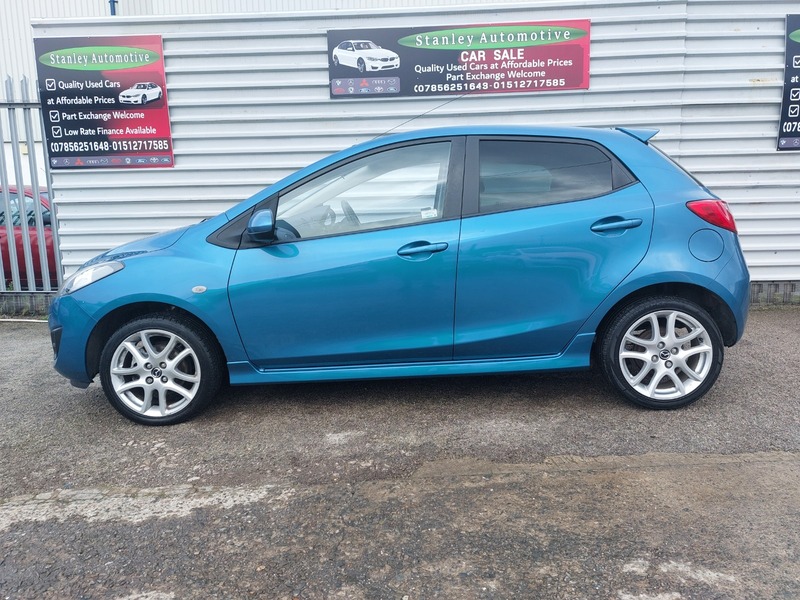 Used Mazda Mazda2 2014 for sale - 77708991: Photo 4