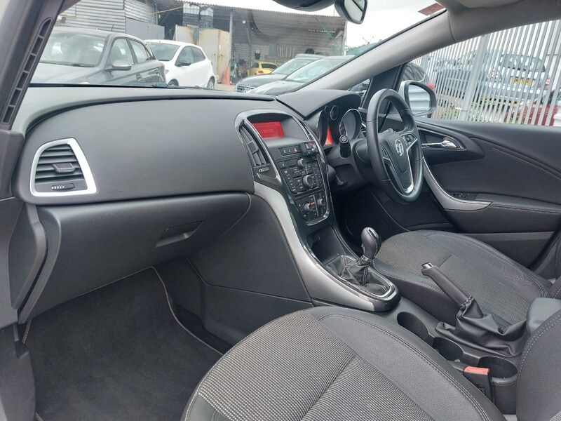 Used Vauxhall Astra 2012 for sale - 76605373: Photo 12