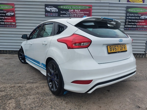 Used Ford Focus 2017 for sale - 76148420: Photo 5