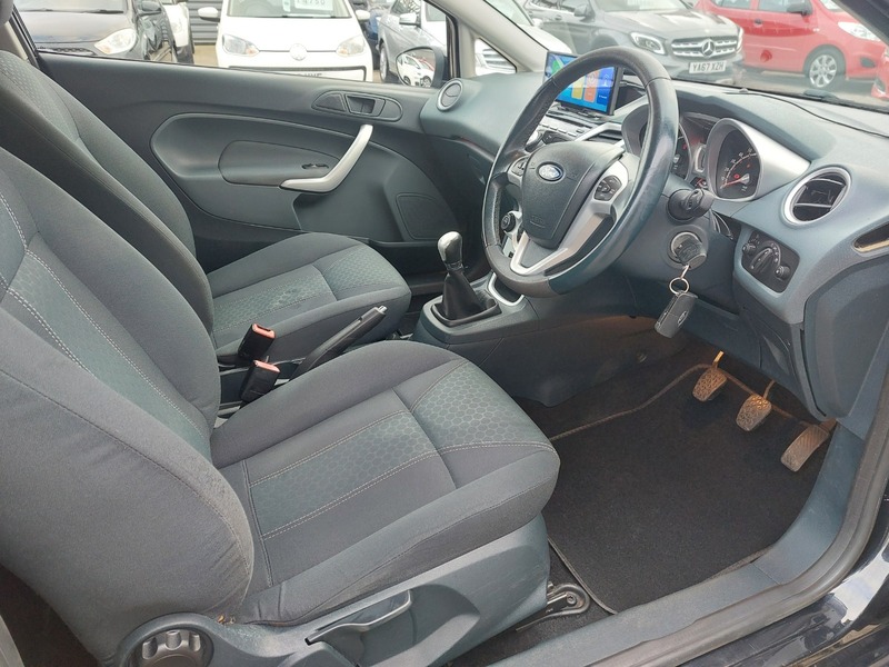 Used Ford Fiesta 2011 for sale - 76250257: Photo 10
