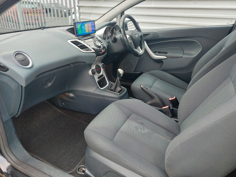 Used Ford Fiesta 2011 for sale - 76250257: Photo 12