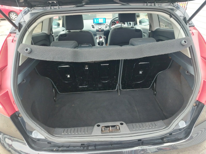 Used Ford Fiesta 2011 for sale - 76250257: Photo 15