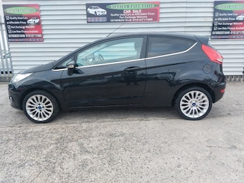 Used Ford Fiesta 2011 for sale - 76250257: Photo