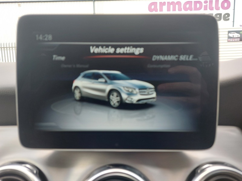 Used Mercedes-Benz GLA 2018 for sale - 76665898: Photo 21