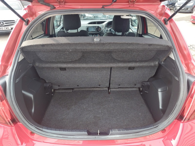 Used Toyota Yaris 2016 for sale - 78201420: Photo 15