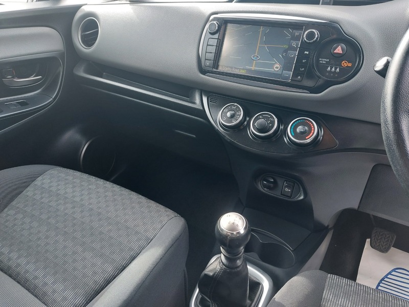 Used Toyota Yaris 2016 for sale - 78201420: Photo 16
