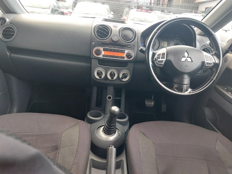 Used Mitsubishi Colt 2010 for sale - 76631120: Photo 11