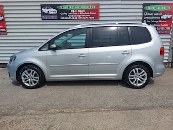 Used Volkswagen Touran 2013 for sale - 79400585: Photo
