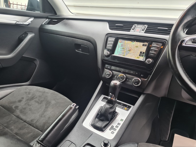 Used Skoda Octavia 2015 for sale - 77384897: Photo 15