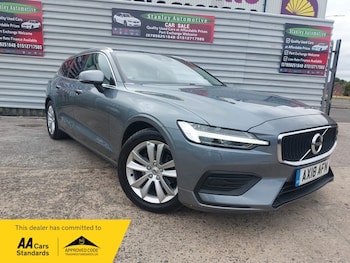 2018 - D4 MOMENTUM 5-Door