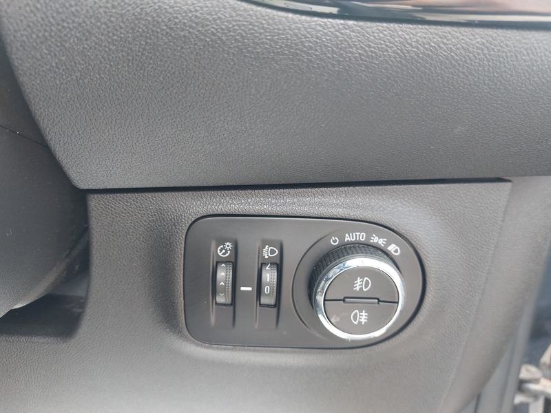 Used Vauxhall Corsa 2016 for sale - 77792646: Photo 24