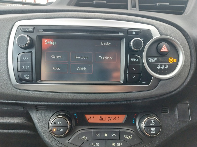 Used Toyota Yaris 2014 for sale - 77395028: Photo 15