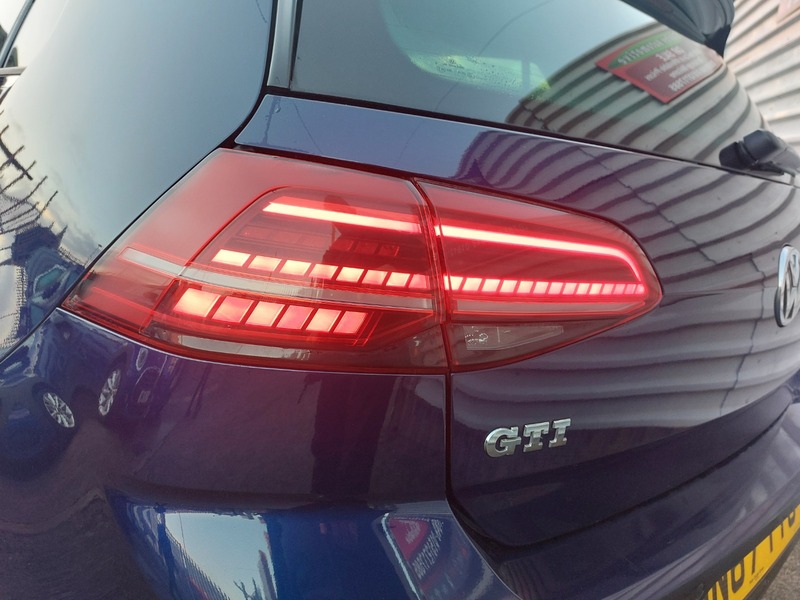 Used Volkswagen Golf 2017 for sale - 76962925: Photo 14