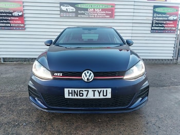 Used Volkswagen Golf 2017 for sale - 76962925: Photo