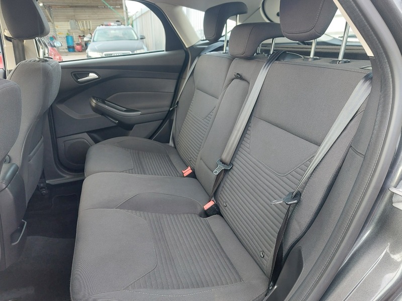 Used Ford Focus 2015 for sale - 77213209: Photo 12