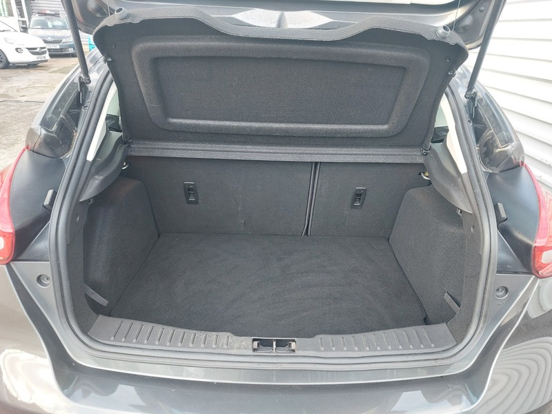 Used Ford Focus 2015 for sale - 77213209: Photo 19