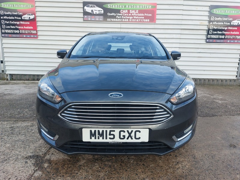 Used Ford Focus 2015 for sale - 77213209: Photo 2