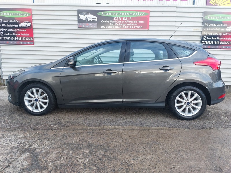 Used Ford Focus 2015 for sale - 77213209: Photo 4
