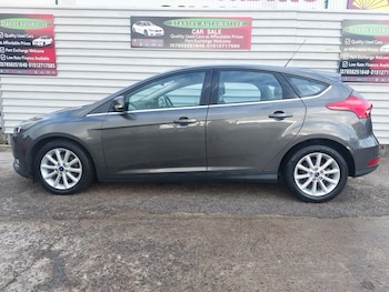 Used Ford Focus 2015 for sale - 77213209: Photo