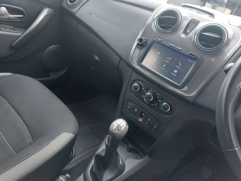 Used Dacia Sandero Stepway 2017 for sale - 78056790: Photo 14