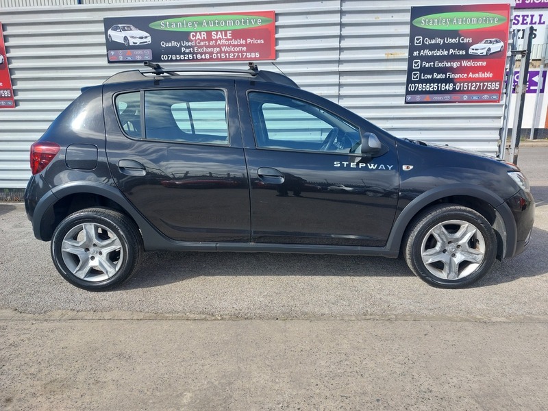 Used Dacia Sandero Stepway 2017 for sale - 78056790: Photo 7