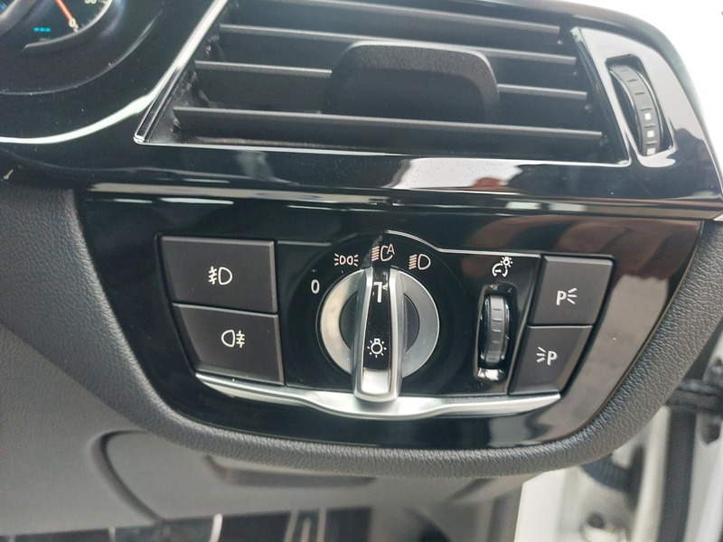 Used BMW 5 Series 2018 for sale - 76884579: Photo 32