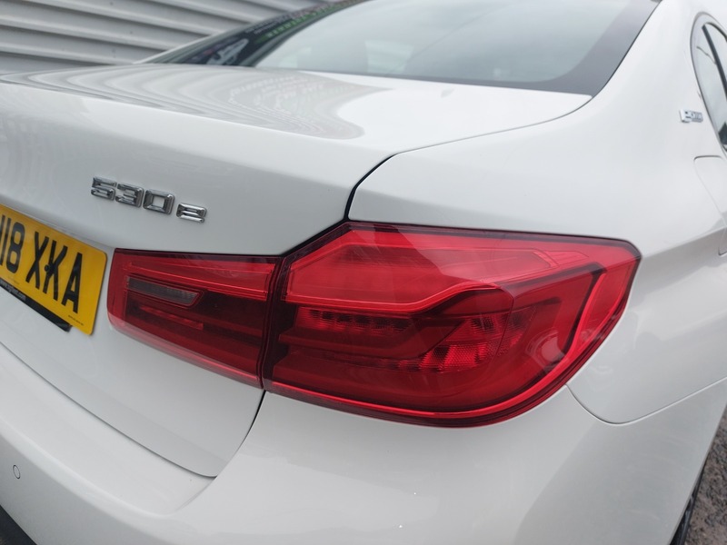 Used BMW 5 Series 2018 for sale - 76884579: Photo 42