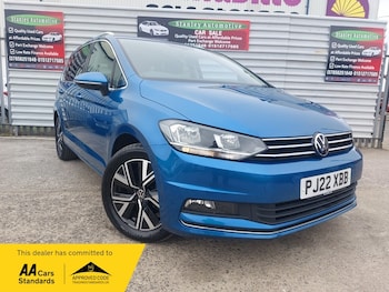 Used Volkswagen Touran 2022 for sale - 78401939: Photo