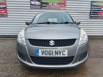 Used Suzuki Swift 2011 for sale - 77172857: Photo