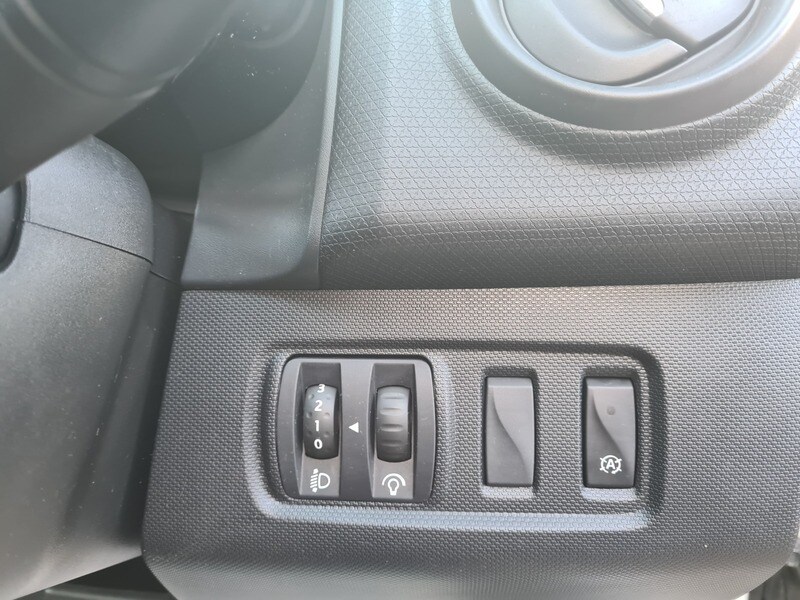 Used Renault Clio 2014 for sale - 77891441: Photo 15