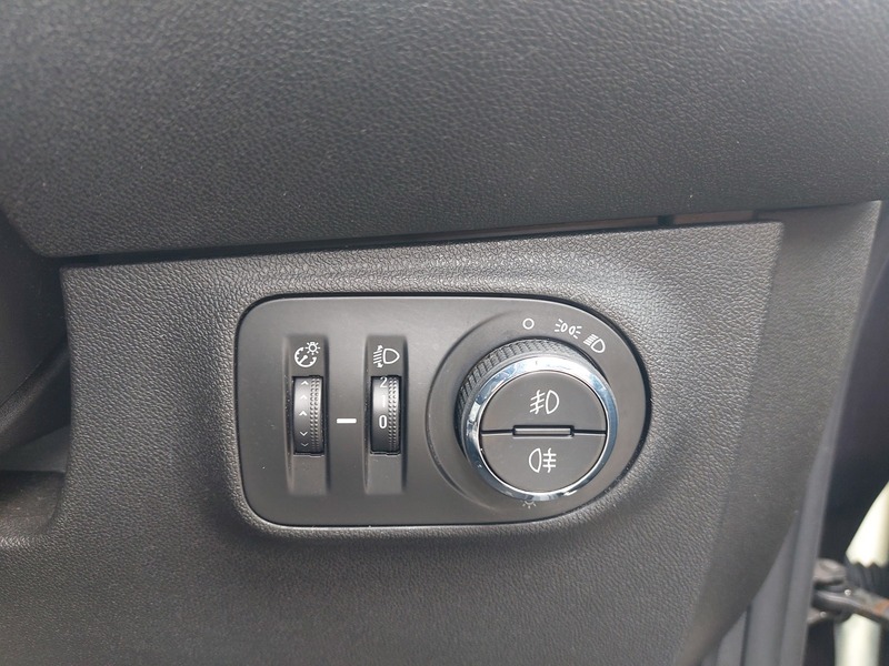 Used Vauxhall Corsa 2016 for sale - 76313320: Photo 27