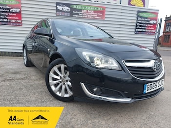 Used Vauxhall Insignia 2015 for sale - 77850999: Photo