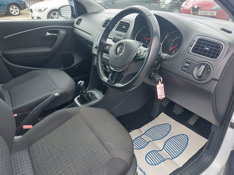 Used Volkswagen Polo 2014 for sale - 78140855: Photo 9