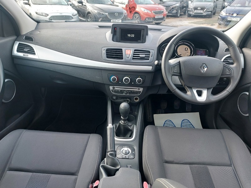 Used Renault Megane 2011 for sale - 77609608: Photo 10